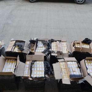 Peste 18.000 pachete cu țigări confiscate la frontiera de nord a României