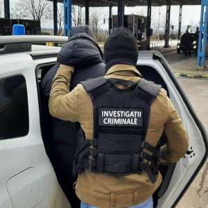 Urmărit internațional, depistat la controlul de frontieră