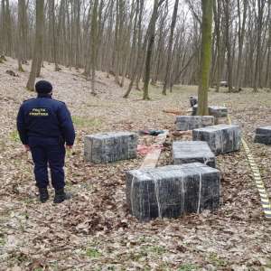 Lovitură de peste 315.000 de lei dată contrabandiştilor de ţigarete
