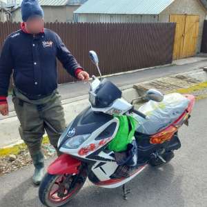 Brăilean fără permis de conducere depistat conducând un moped neîmatriculat