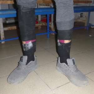 Paşapoarte false, descoperite pe gambele unui cetăţean moldovean