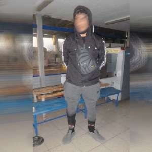 Paşapoarte false, descoperite pe gambele unui cetăţean moldovean