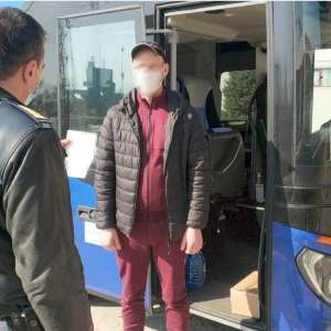 Document de identitate fals, cumpărat cu 130 de euro