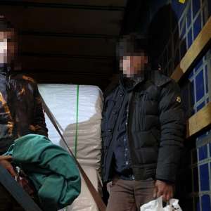 Cetățeni din Afganistan şi Pakistan opriţi din drumul ilegal către Vestul Europei