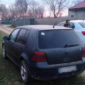 Tânără cercetată pentru conducerea unui autovehicul fără permis