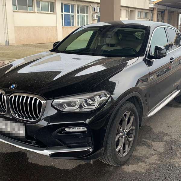 Autoturism de lux căutat de autoritățile române, descoperit de poliţiştii de frontieră giurgiuveni