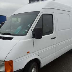 Microbuz căutat de autoritățile din Italia,  depistat la P.T.F. Calafat