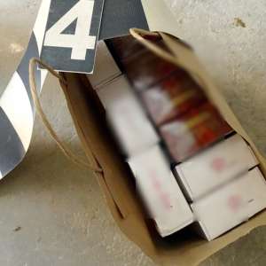 Țigarete de contrabandă confiscate la frontiera de sud
