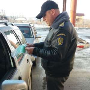 Poliţişti de frontieră vor fi la datorie, zilnic, în perioada sărbătorilor ocazionate de Învierea Domnului