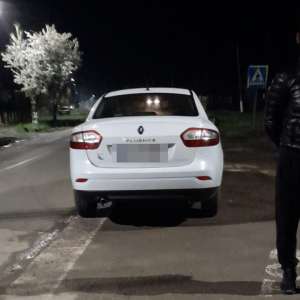 La plimbare cu maşina fără a avea dreptul de a conduce