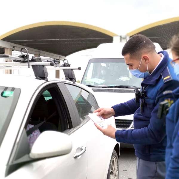 Cetăţean bulgar cu test negativ fals pentru infecţia cu virusul SARS-COV-2, oprit în P.T.F. Giurgiu