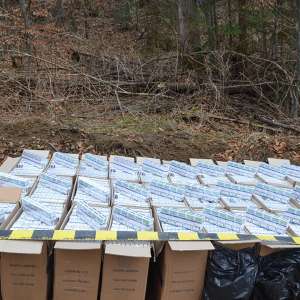 Aproximativ 18.000 pachete țigări, confiscate la frontiera de nord