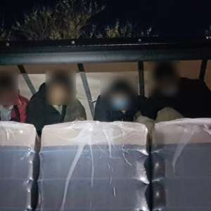 Nouăsprezece cetăţeni străini, depistați de polițiștii de frontieră arădeni