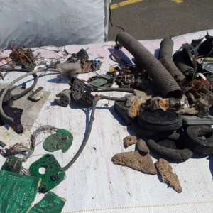 Zece containere încărcate cu deșeuri, depistate în Portul Constanţa Sud Agigea