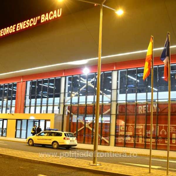 Palestinian cu permis de ședere belgian fals, depistat de polițiștii de frontieră de la P.T.F. Aeroport Bacău