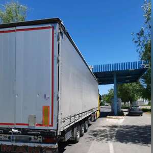 Peste 20 de tone deșeuri din zinc, oprite la P.T.F. Turnu Măgurele