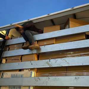 Tineri din Afganistan și Bangladesh depistați la P.T.F. Nădlac