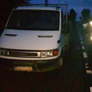 Autoutilitară cu asigurare portugheză falsificată, descoperită în trafic