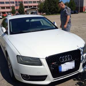 Autoturism căutat în Spania, depistat în PTF Porțile de Fier I