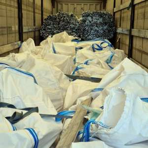 Peste 34 de tone deșeuri, transportate ilegal din Bulgaria pentru România