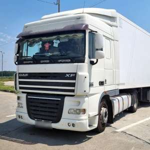 21 de cetățeni străini, depistaţi ascunși într-un autocamion încărcat cu pepeni la P.T.F. Giurgiu