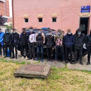 Douăzeci de cetăţeni din Siria, Irak si Afganistan opriţi la frontiera cu Ungaria