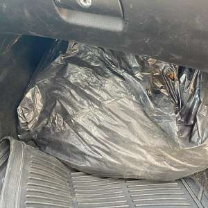 34 kg de tutun descoperite ascunse la P.T.F. Borș