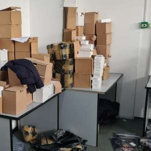 Peste 1.500 de bunuri susceptibile a fi contrafăcute, estimate 68.000 de euro, descoperite în P.T.F Giurgiu