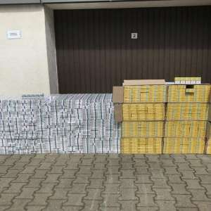 Un cetățean ucrainean cercetat pentru contrabandă și 12.800 pachete cu țigări, confiscate la frontiera de nord
