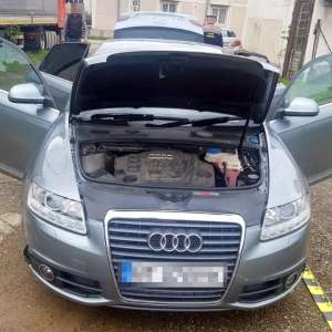 Autoturism căutat de autorităţile din Marea Britanie, descoperit la Botoşani