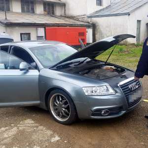 Autoturism căutat de autorităţile din Marea Britanie, descoperit la Botoşani