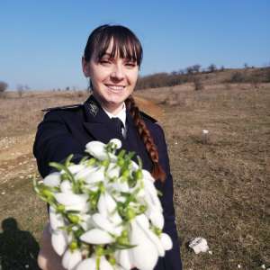 Colegele de lângă noi