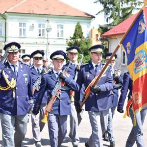 O nouă serie de elevi a depus jurământul militar la Şcoala de Pregătire a Agenţilor Poliţiei de Frontieră