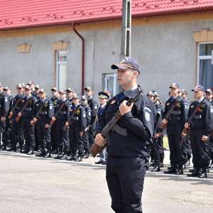 O nouă serie de elevi a depus jurământul militar la Şcoala de Pregătire a Agenţilor Poliţiei de Frontieră