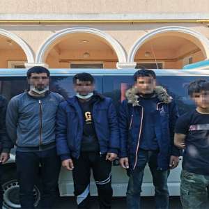 Cinci afgani, sprijiniţi de un cetățean român, depistaţi la graniţa cu Serbia