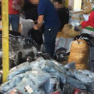 Bunuri susceptibile a fi contrafăcute în valoare de un milion de euro, confiscate de poliţiştii de frontieră din cadrul Gărzii de Coastă