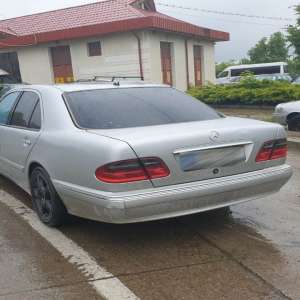 Autoturism căutat în Germania descoperit de poliţiştii de frontieră ieşeni