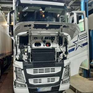 Substanţe anabolizante, în valoare de peste 25.000 de lei, oprite la intrarea în ţară