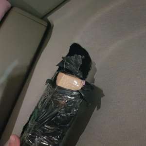 Substanţe anabolizante, în valoare de peste 25.000 de lei, oprite la intrarea în ţară