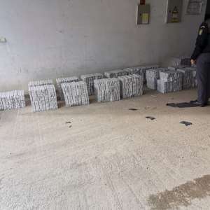 Țigări în valoare de peste 204.000 lei, confiscate la frontiera de nord