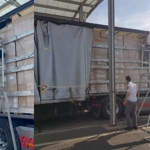 Paisprezece cetăţeni străini depistați ascunşi în autovehicule de polițiștii de frontieră arădeni