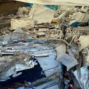 Șase automarfare cu peste 100.000 kg de deșeuri oprite să intre în Romania, prin Punctelel de Trecere a Frontierei Borș și Vărșand