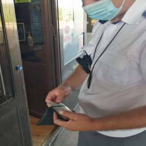 Cu identitatea falsă în borsetă, intenționa să călătorească în Spațiul Schengen