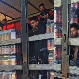 17 afgani și sirieni, ascunși in 2 autovehicule, depistați de polițiștii de frontieră arădeni