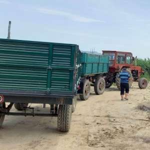 Tractor cu remorcă neînmatriculată, descoperit în trafic de polițiștii de frontieră brăileni