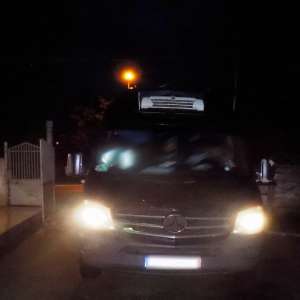 Țigări, ascunse în cutii cu bomboane, și băuturi alcoolice oprite la frontiera de est