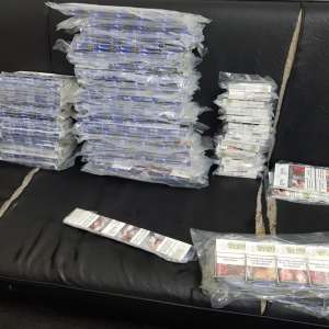 Țigări, ascunse în cutii cu bomboane, și băuturi alcoolice oprite la frontiera de est