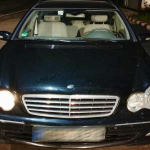 A încercat să părăsească România cu un auto radiat din circulaţie