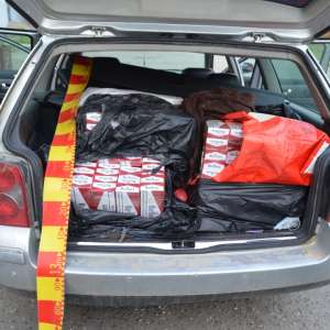 Bunuri accizabile de contrabandă în valoare de aproximativ 44.000 de lei descoperite la frontiera de est
