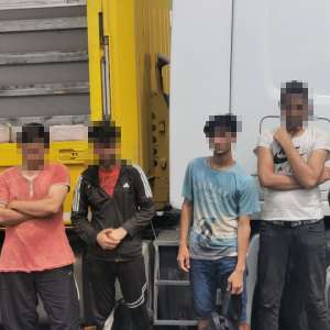 Cetățeni afgani opriți din drumul ilegal către Spațiul Schengen